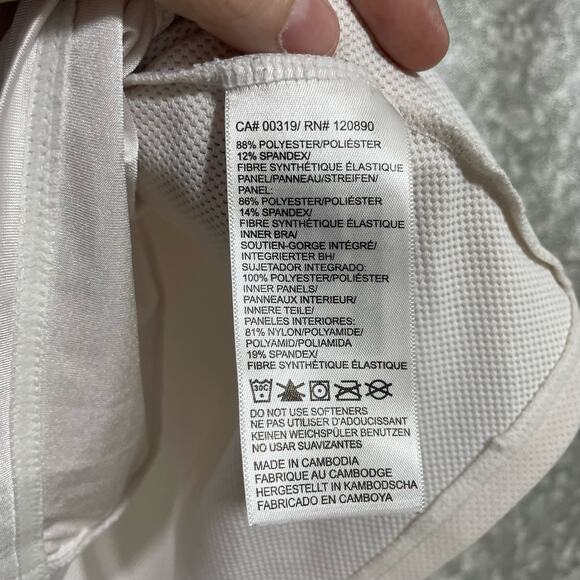 Wilson Women's Tenniscore Racerback Activewear Tank Top - Size Small - Shelf Bra - Picture 8 of 10